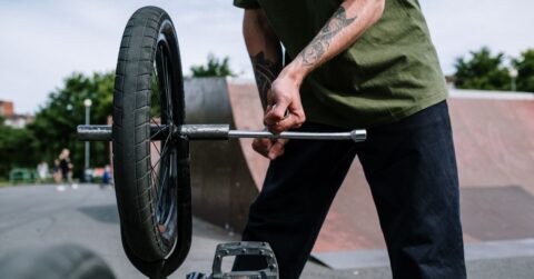 Simplified Installation: Standard Tool Compatibility for Field Efficiency