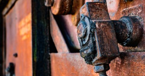 Corrosion-resistant anti-loosening nuts installed on marine structural equipment